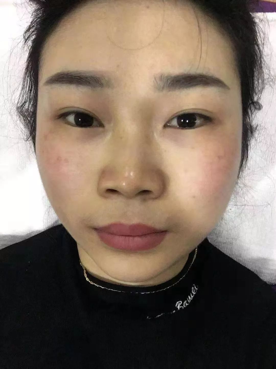 苗莲花创业者赖方莉
