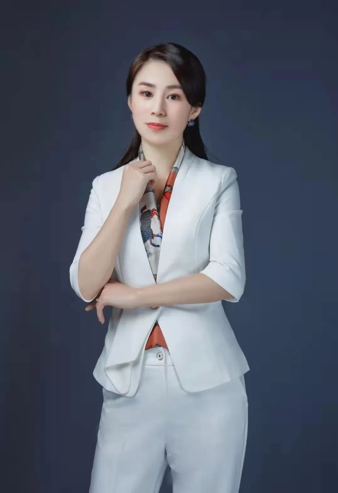 苗莲花团队