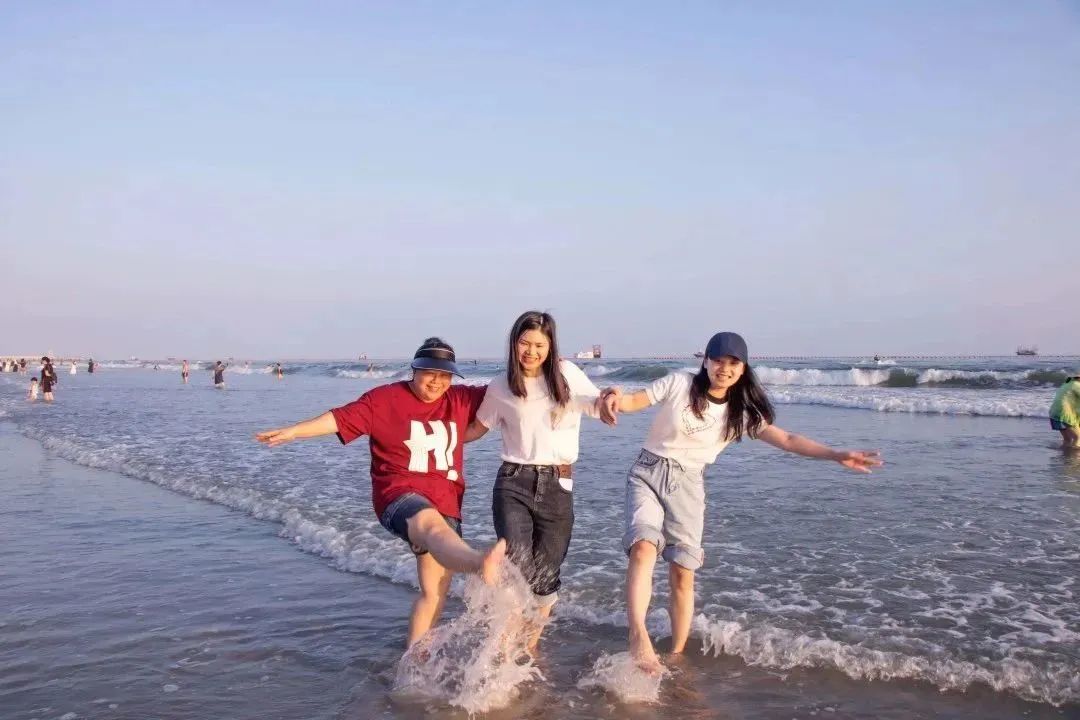 苗莲花品牌五四青年节北海之旅完美收官！