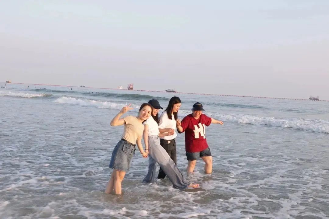 苗莲花品牌五四青年节北海之旅完美收官！