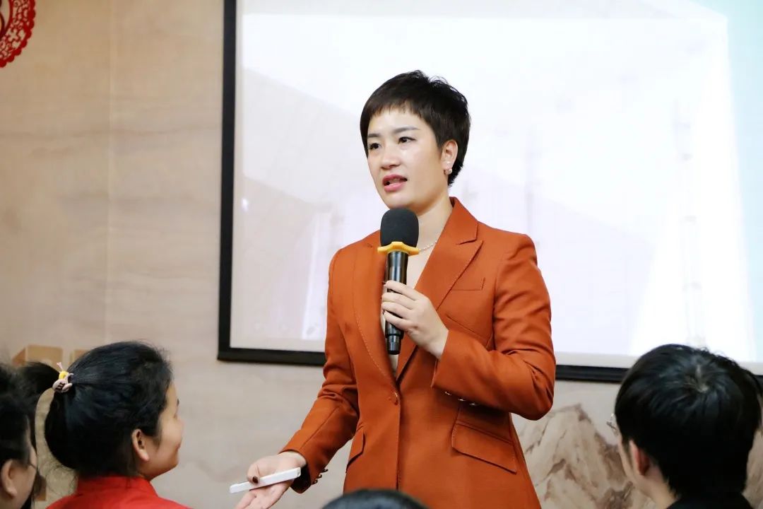 携手奋进，决胜年终 | 亿佰瑄集团12月员工大会圆满举行！