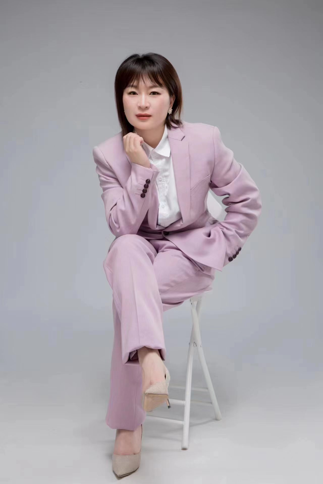 苗莲花专访 | 柴春然：不骄不躁，点滴蓄力迎来人生华美蜕变！