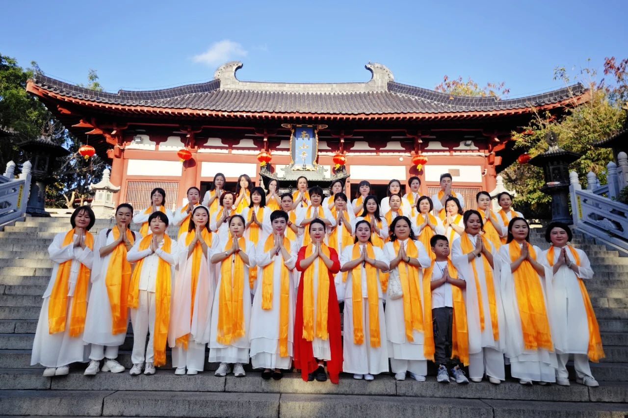 感恩有你·点亮未来 | 苗莲花2024年1月高层领袖荣誉颁奖盛典暨三亚之旅