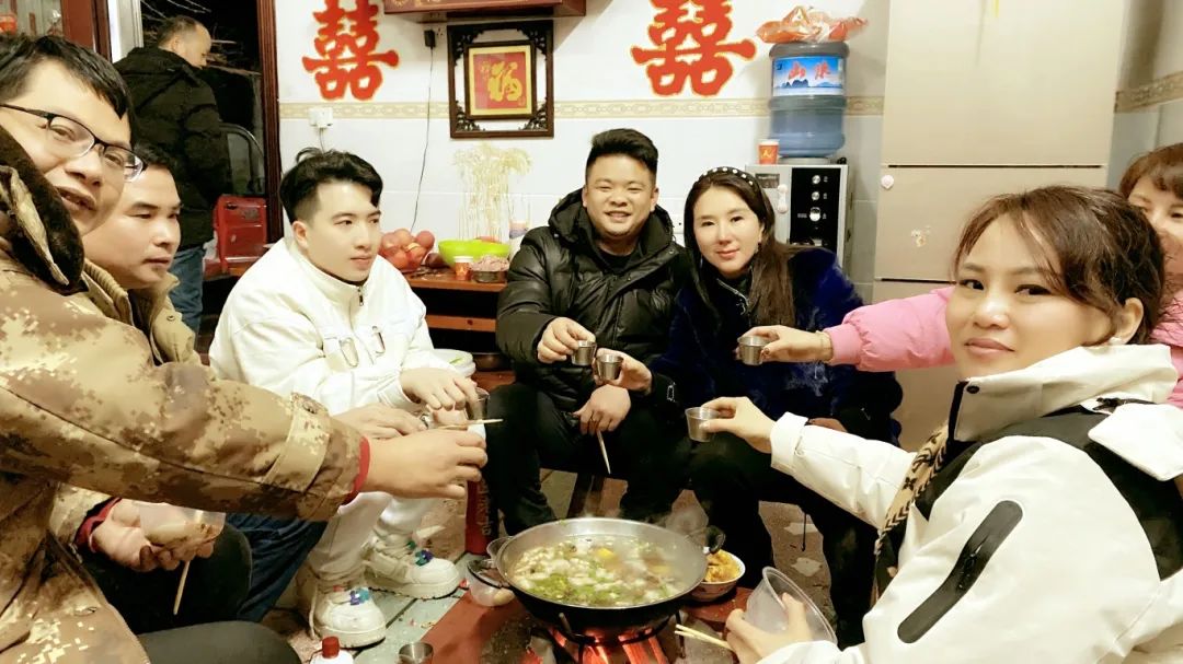 感恩于行，孝义传承 | 苗莲花品牌2024年新春团拜会