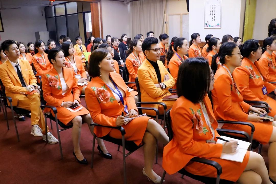 事业新启，荣耀开工 | 2024年苗莲花品牌员工开年启动会