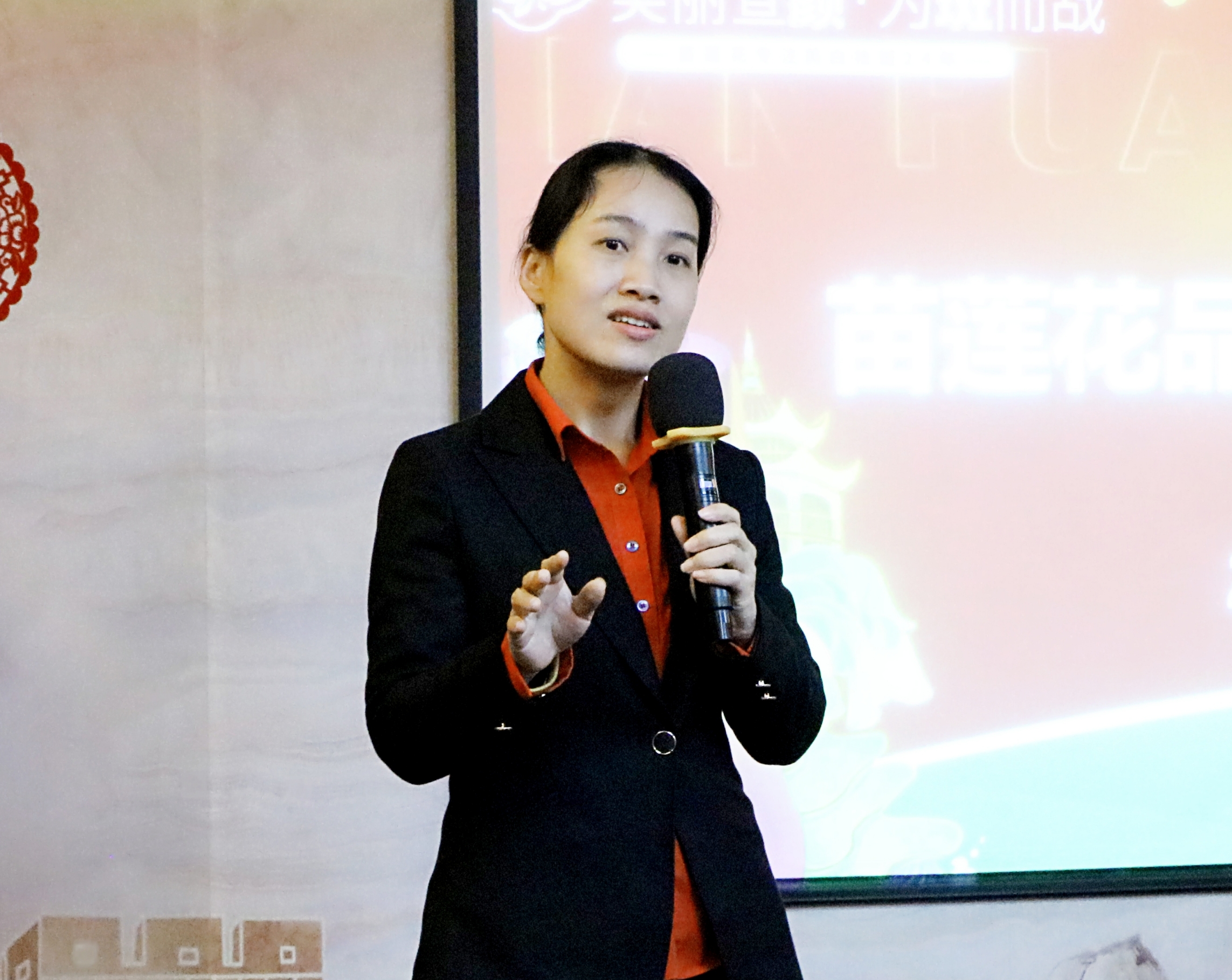 全员齐心，放飞希望 | 亿佰瑄集团4月员工大会火热召开