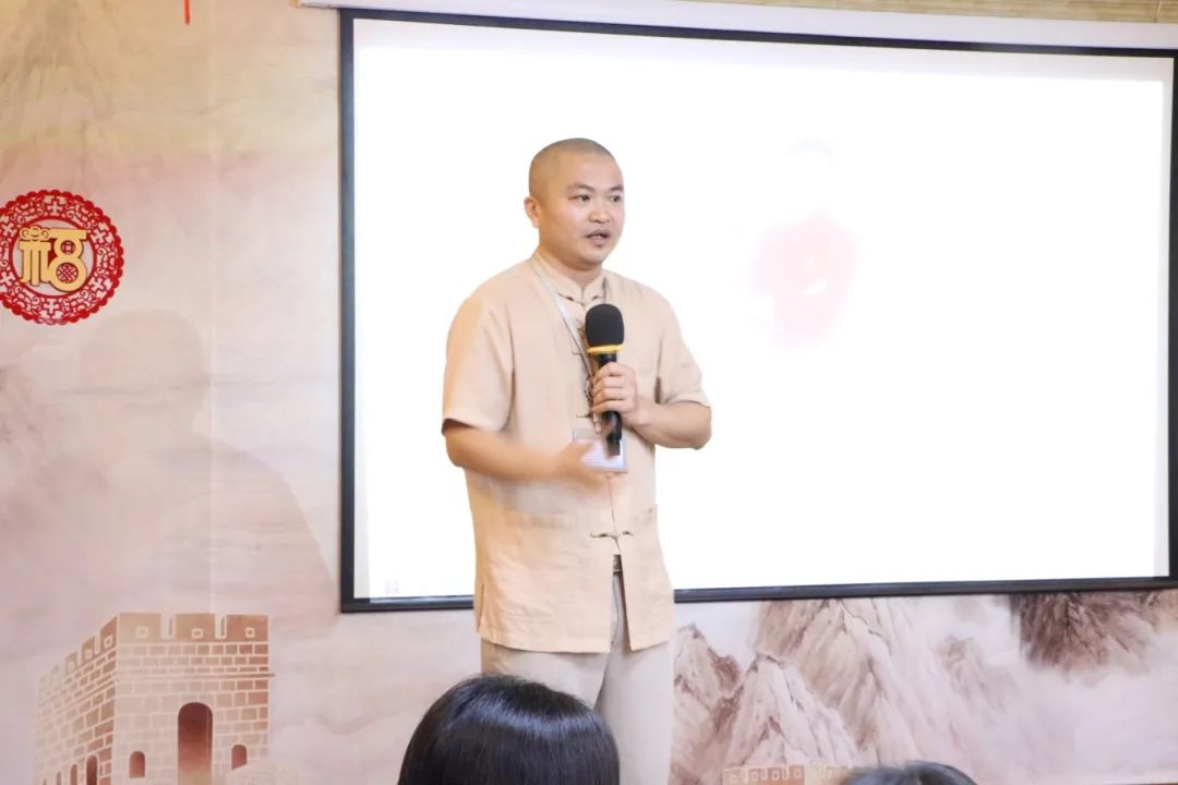 文化铸魂，聚力共赢 | 亿佰瑄集团5月员工大会隆重召开！