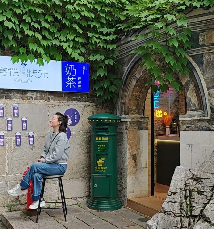 苗莲花专访 | 罗义：生活不是单项选择，活出自己想要的人生才万分精彩！