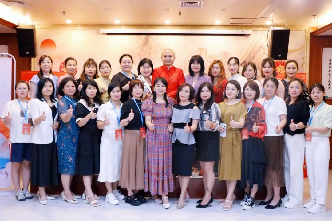 突破增长，进阶制胜 | 苗莲花品牌6月全国高层领袖会议
