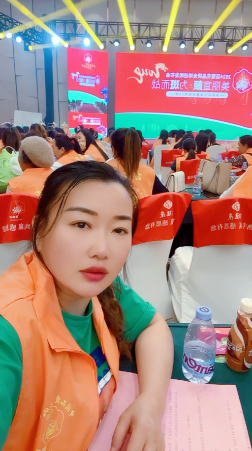 苗莲花专访 | 刘林珍：邂逅苗莲花活出真我，只要心怀热爱，生活自有万般精彩！
