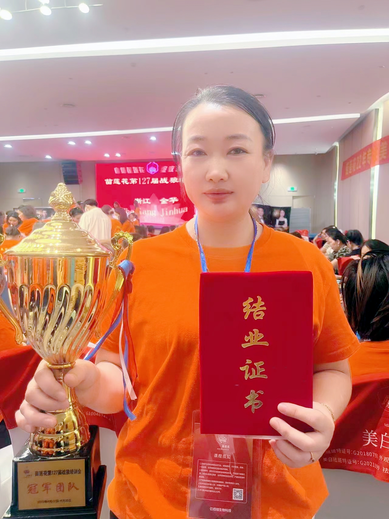 苗莲花专访 | 刘林珍：邂逅苗莲花活出真我，只要心怀热爱，生活自有万般精彩！