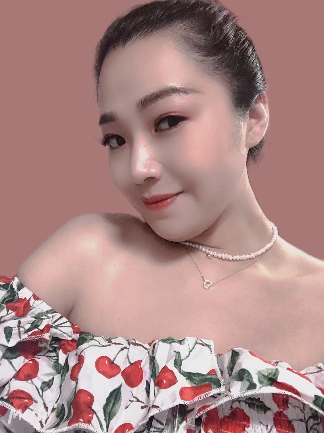苗莲花专访|王静：美业梦想生根发芽，全力以赴事业开花结果！