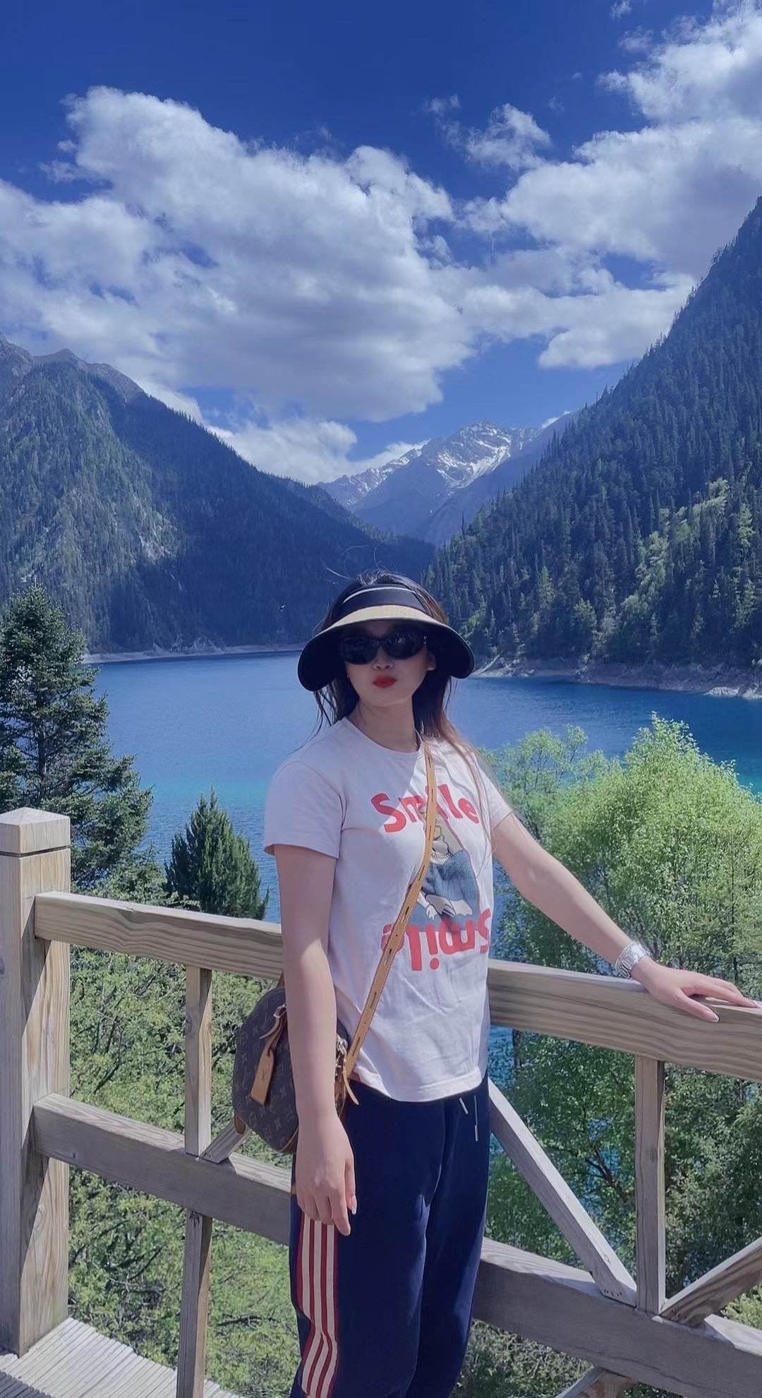 苗莲花专访|王静：美业梦想生根发芽，全力以赴事业开花结果！