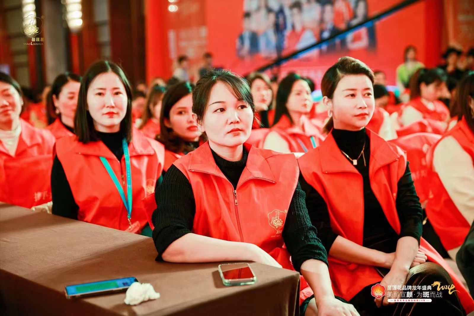 苗莲花专访 | 柯可：无畏前行，做跟上时代的美业传播者！
