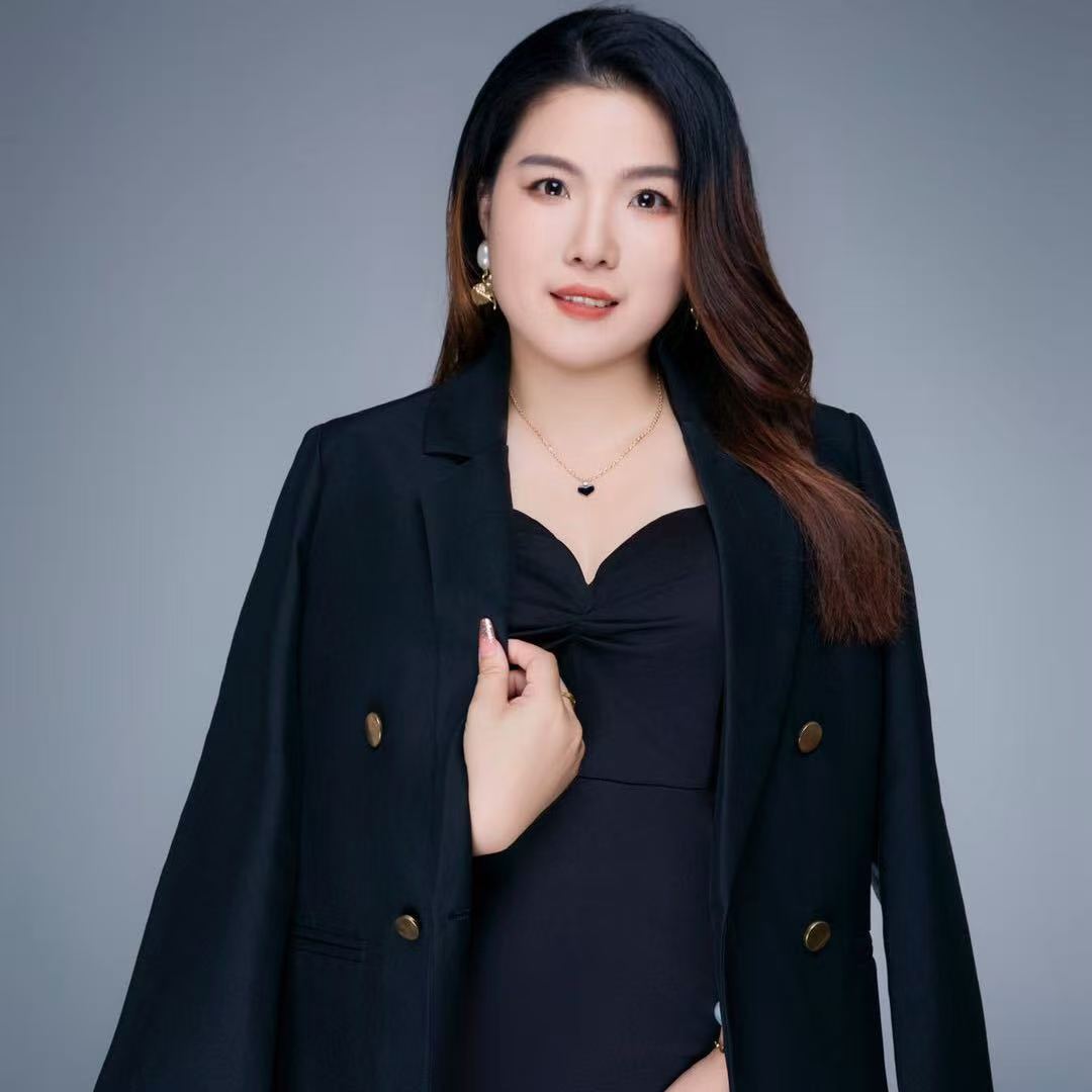 苗莲花专访 | 彭显丽：负债百万怎么活？从至暗到重生，她改写了人生剧本