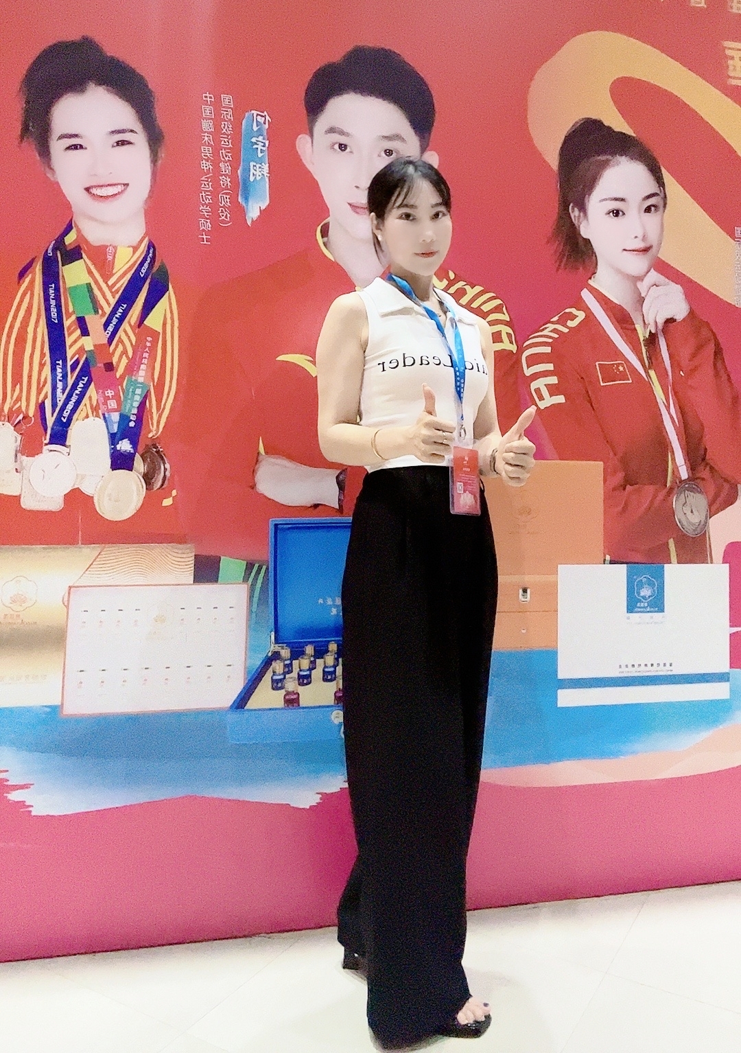 苗莲花专访 | 高晚妹:10 年雕琢自我,挣得车房与底气,活成坚持与蜕变的生动注脚 苗莲花专访 | 高晚妹:10 年雕琢自我,挣得车房与底气,活成坚持与蜕变的生动注脚